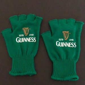 Guinness fingerless gloves. NWOT